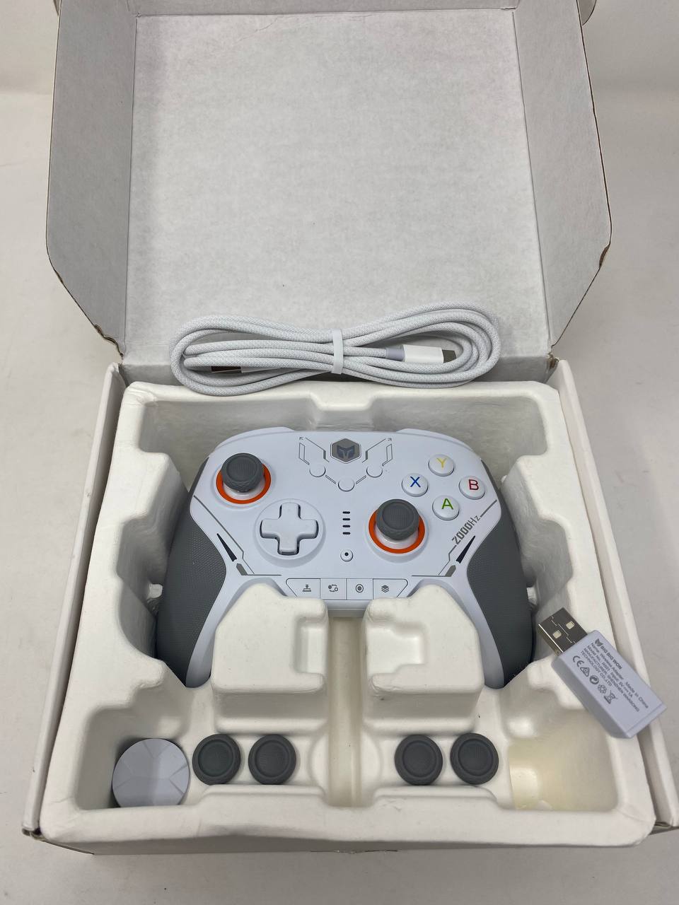 BIGBIG WON Revolution Z Pro 2.4G Wireless Controller - White & Grey - Like New