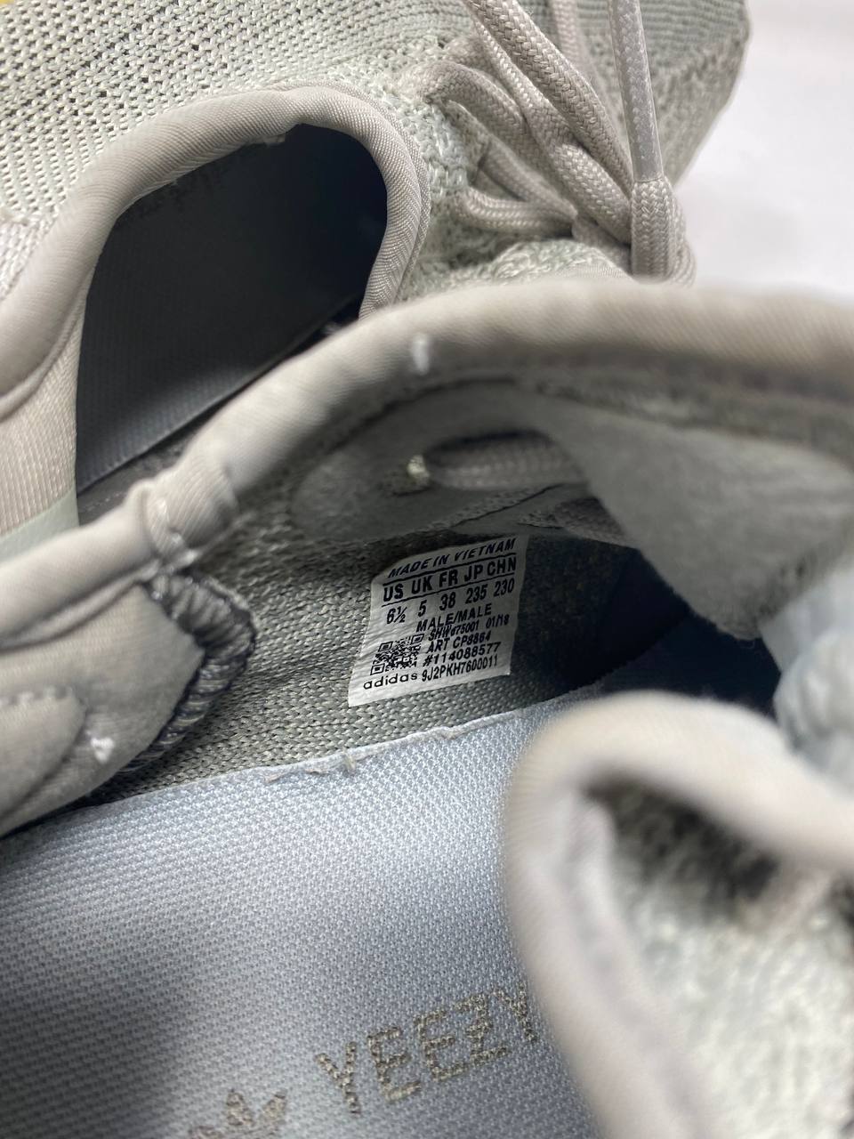 Adidas Yeezy Boost 350 V2 Earth Grey Sneakers - Mens