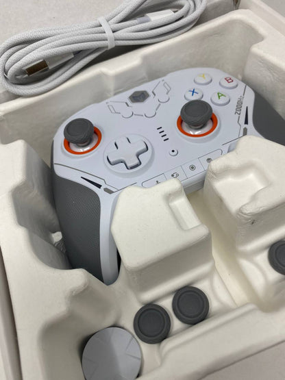 BIGBIG WON Revolution Z Pro 2.4G Wireless Controller - White & Grey - Like New
